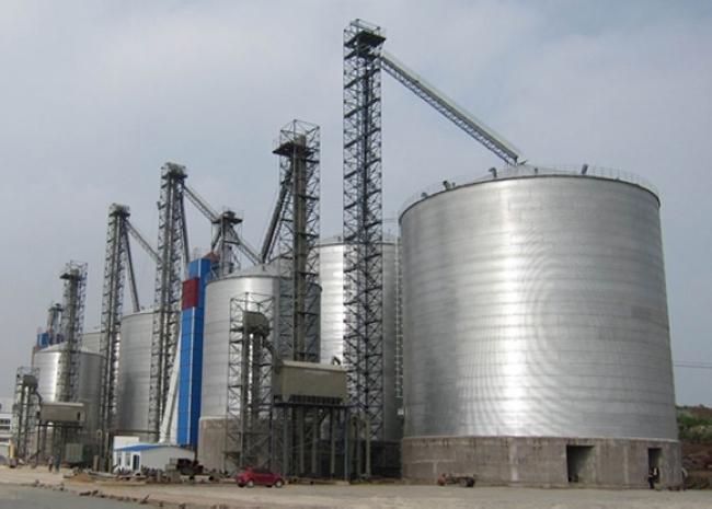 建始大型钢板库构造参数及水泥储存质量